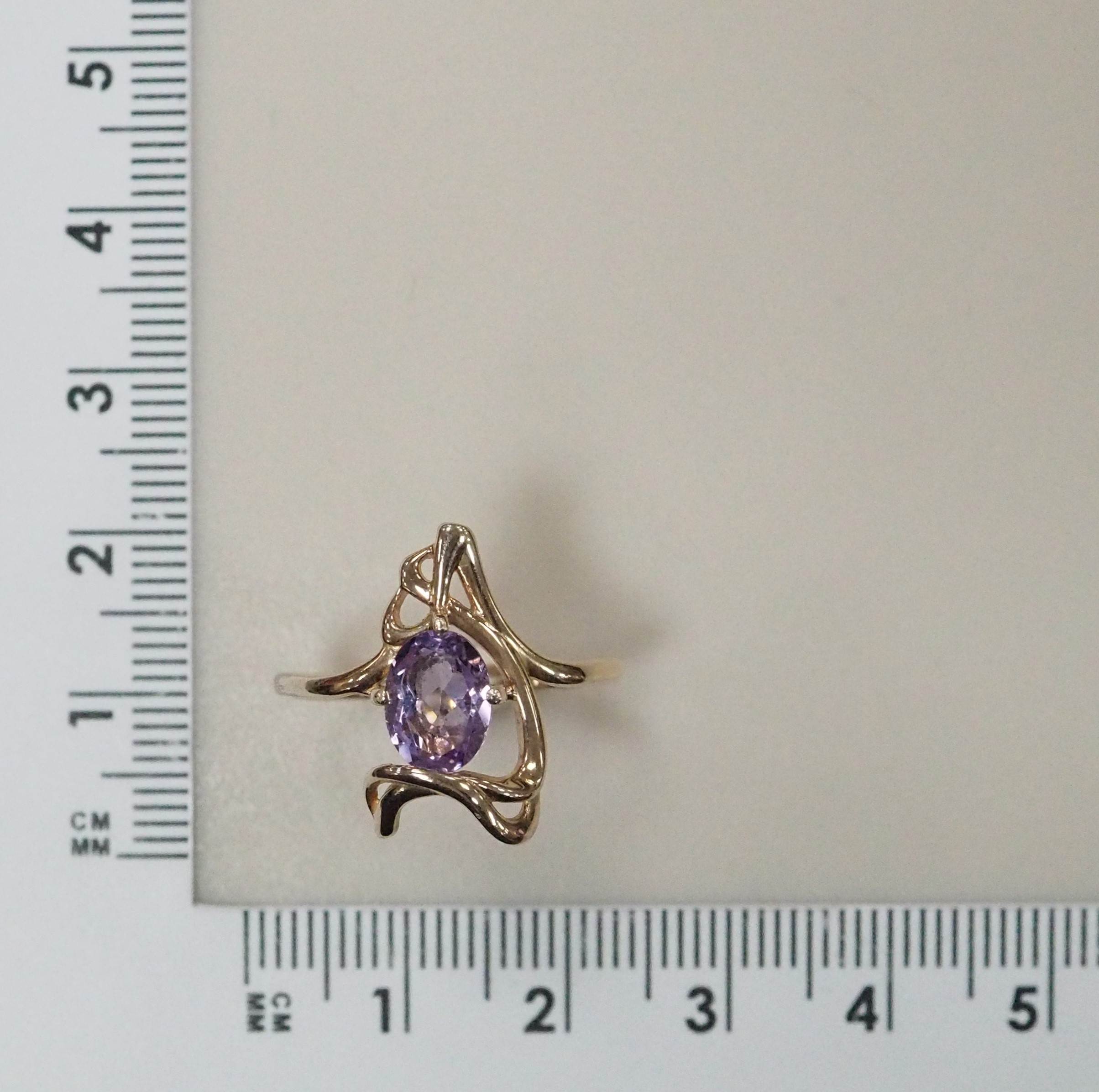 Серебряное кольцо с аметистом